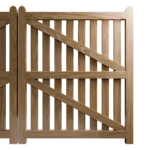 Vysoká příjezdová brána Karlštejn